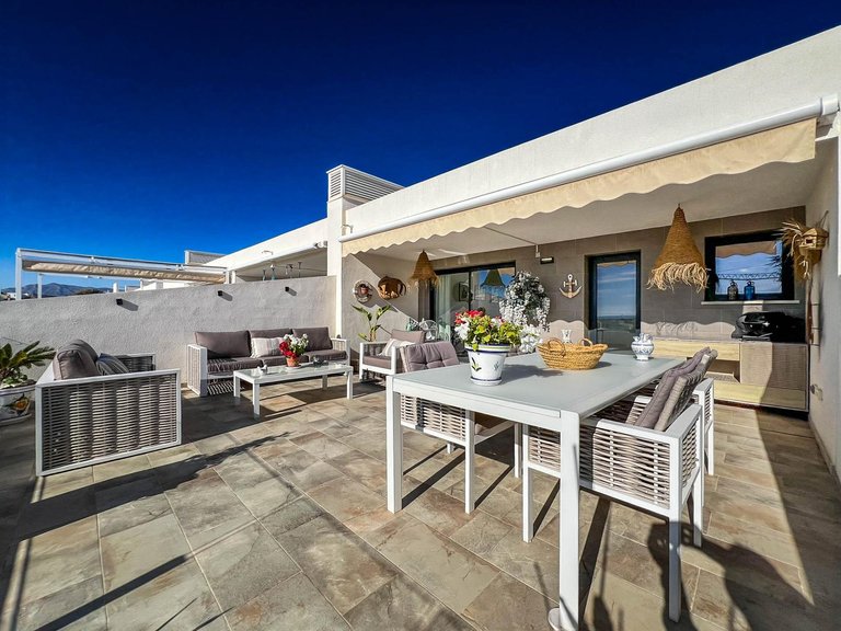 Penthouse for Sale in Finestrat Finestrat, Alicante 1