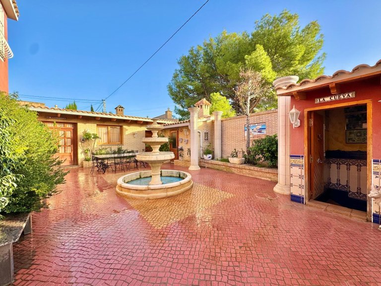 Villa for Sale in Alfaz del Pi Alfaz Del Pi, Alicante 18