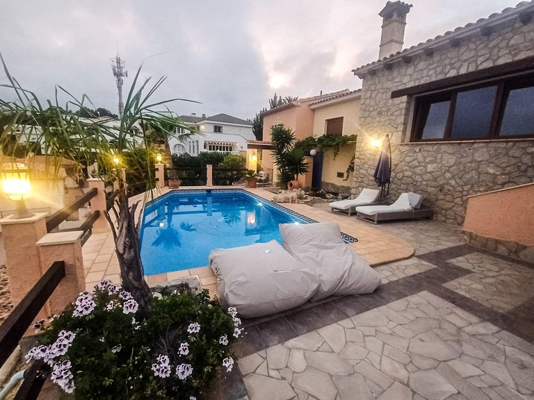 Villa for Sale in Alfaz del Pi Alfaz Del Pi, Alicante 33