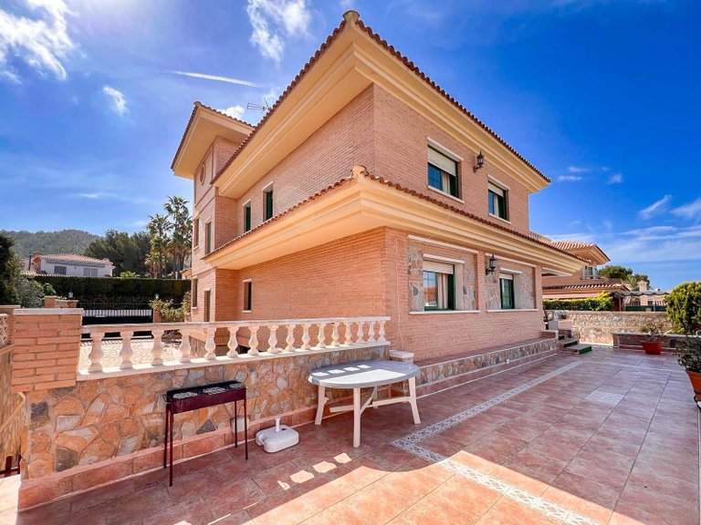 Villa for Sale in Benidorm Benidorm, Alicante 5