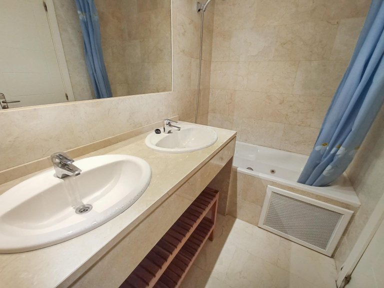 Apartment for Sale in Albir Alfaz Del Pi, Alicante 11