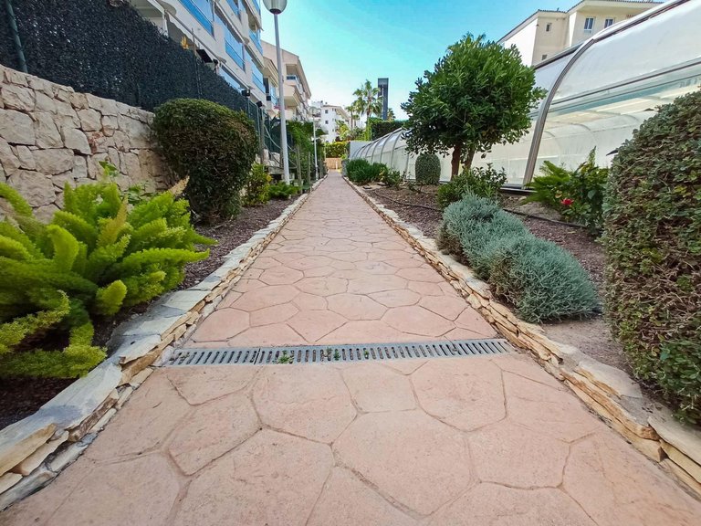 Apartment for Sale in Albir Alfaz Del Pi, Alicante 28