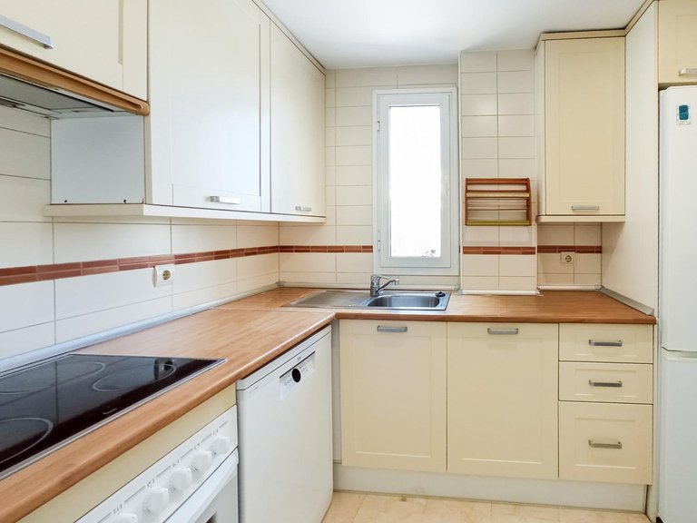 Apartment for Sale in Albir Alfaz Del Pi, Alicante 6