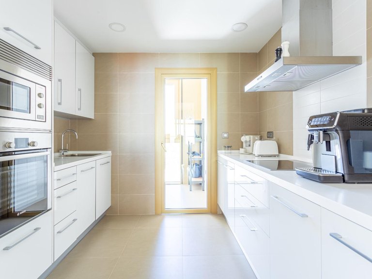 Apartment for Sale in Benidorm Benidorm, Alicante 11