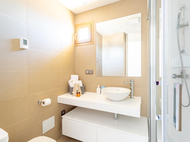 Apartment for Sale in Benidorm Benidorm, Alicante 12