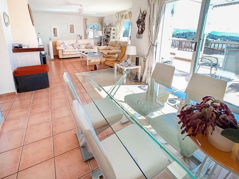 Villa for Sale in La nucia La Nucía, Alicante 10