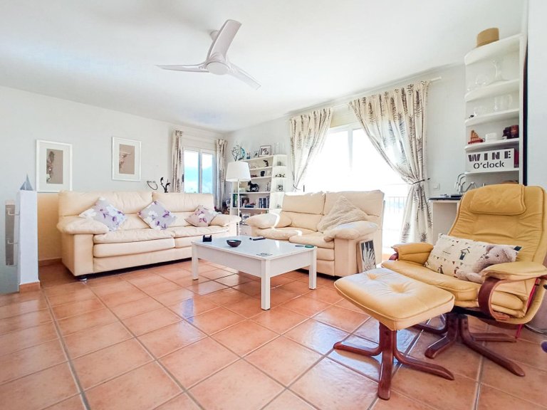 Villa for Sale in La nucia La Nucía, Alicante 11