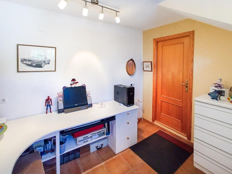 Villa for Sale in La nucia La Nucía, Alicante 22