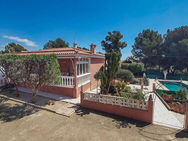 Villa for Sale in La nucia La Nucía, Alicante 20