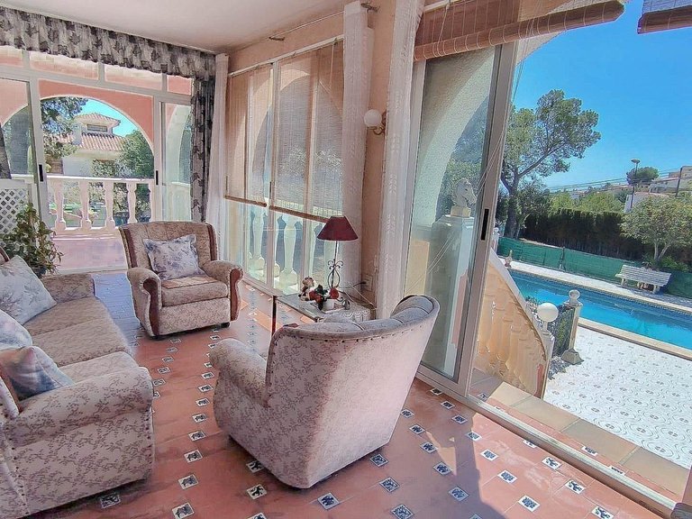 Villa for Sale in La nucia La Nucía, Alicante 4