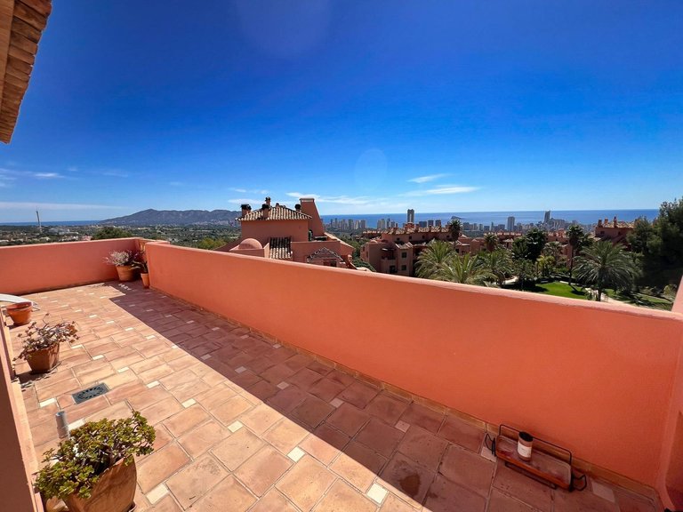 Apartment for Sale in Finestrat Finestrat, Alicante 2