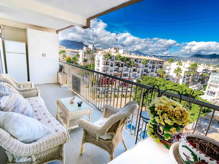 Apartment for Sale in Albir Alfaz Del Pi, Alicante 1