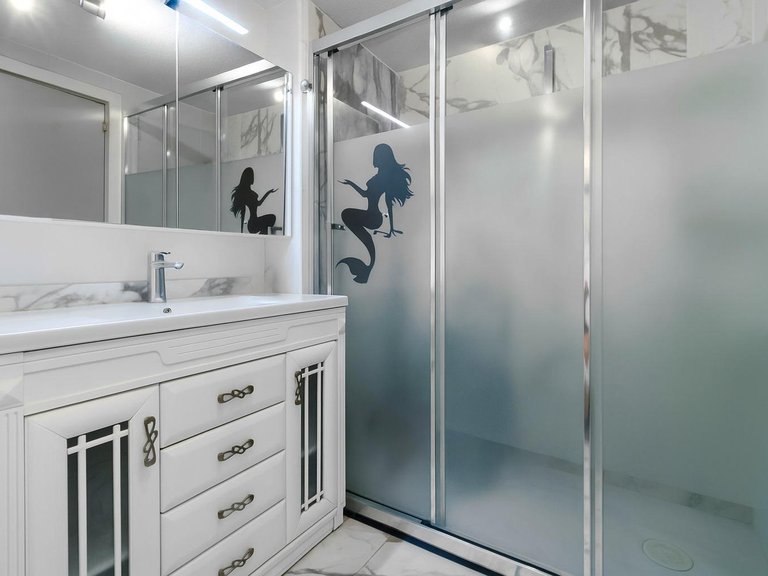 Apartment for Sale in Albir Alfaz Del Pi, Alicante 17