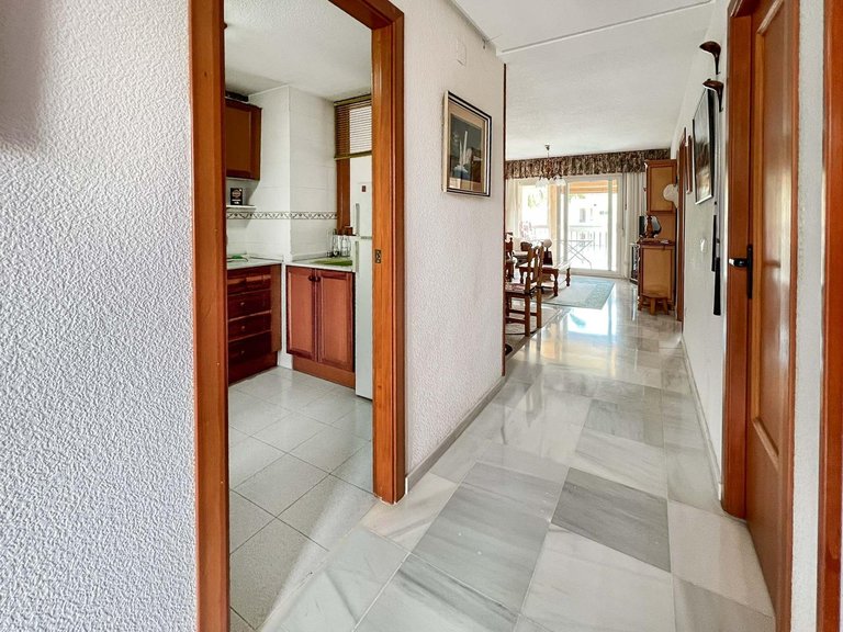 Apartment for Sale in Albir Alfaz Del Pi, Alicante 17