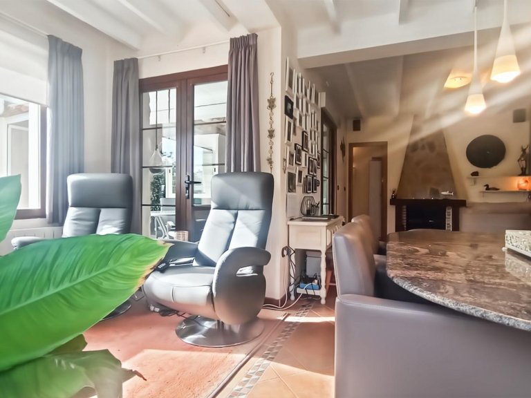 Villa for Sale in Albir Alfaz Del Pi, Alicante 21