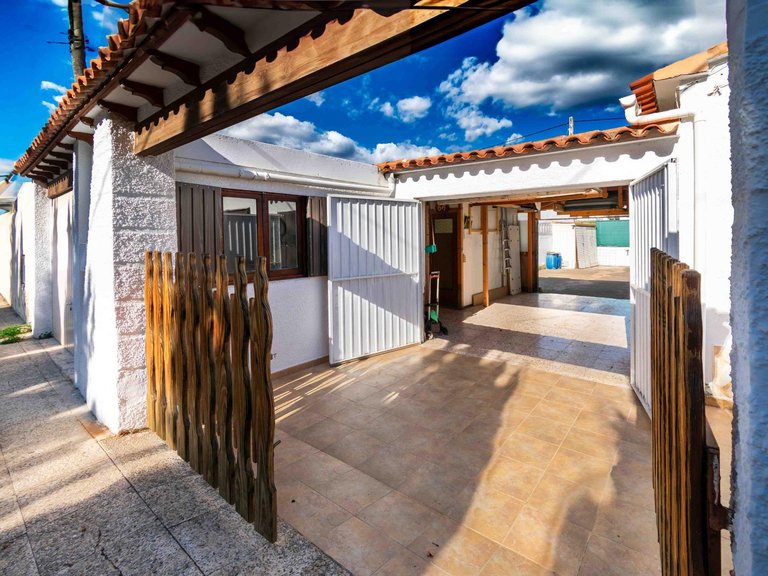 Villa for Sale in Albir Alfaz Del Pi, Alicante 10