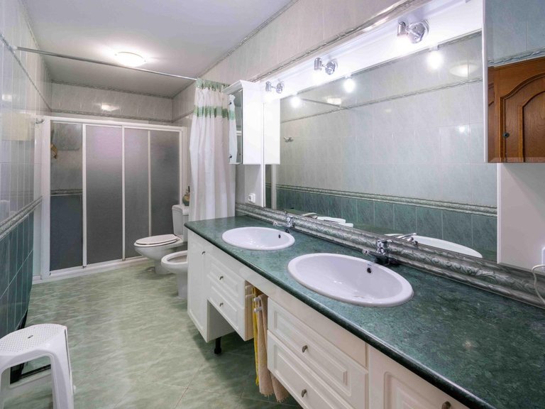 Villa for Sale in Albir Alfaz Del Pi, Alicante 20