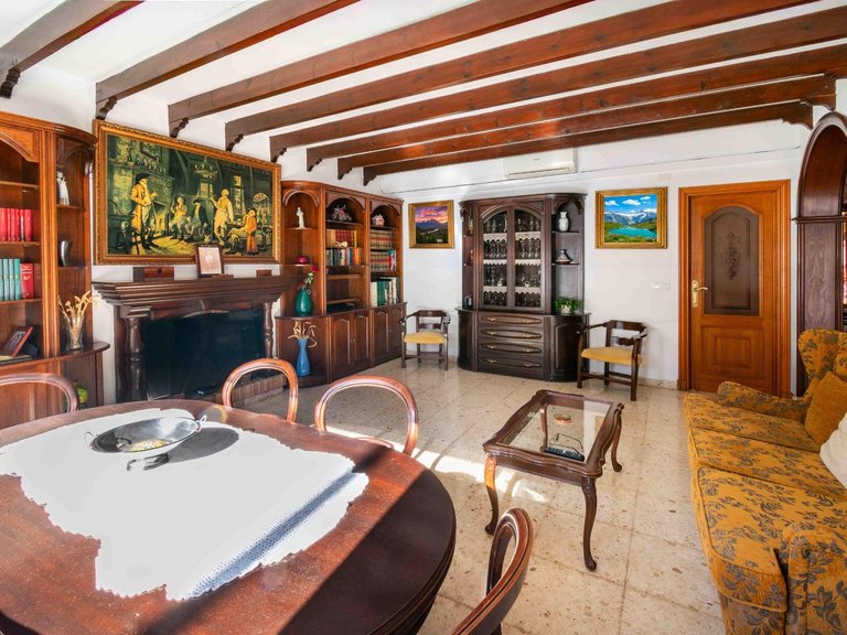 Villa for Sale in Albir Alfaz Del Pi, Alicante 31