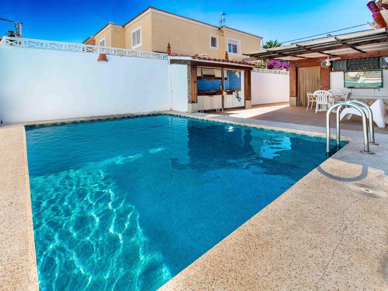 Villa for Sale in Albir Alfaz Del Pi, Alicante 6