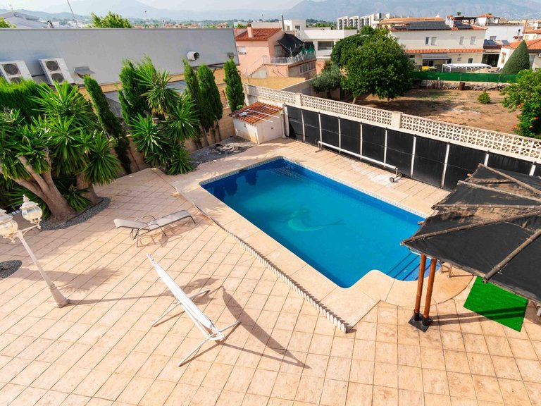 Villa for Sale in Albir Alfaz Del Pi, Alicante 23