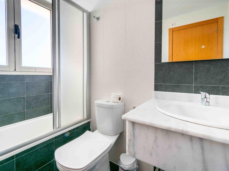 Apartment for Sale in Benidorm Benidorm, Alicante 16