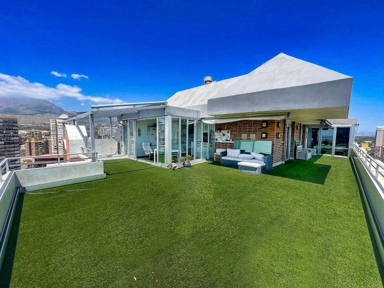 Penthouse for Sale in Benidorm Benidorm, Alicante 4