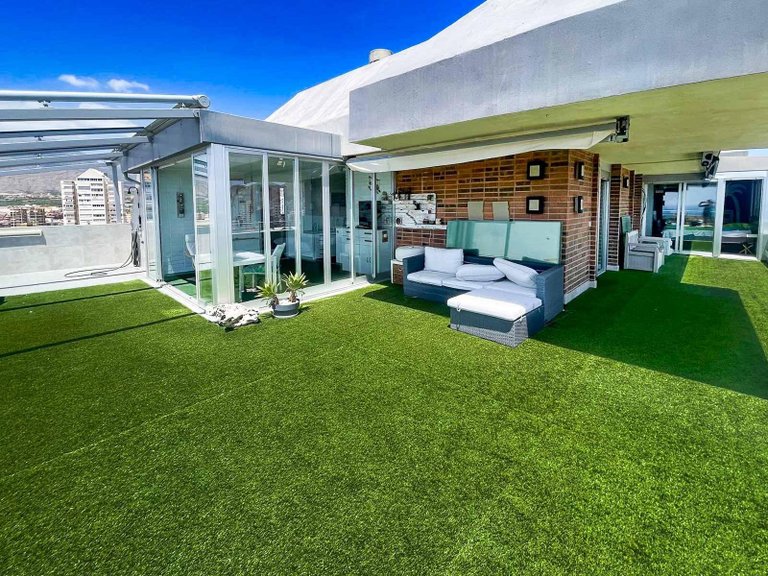 Penthouse for Sale in Benidorm Benidorm, Alicante 5