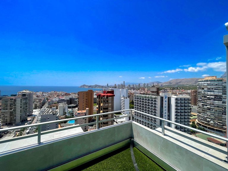 Penthouse for Sale in Benidorm Benidorm, Alicante 9