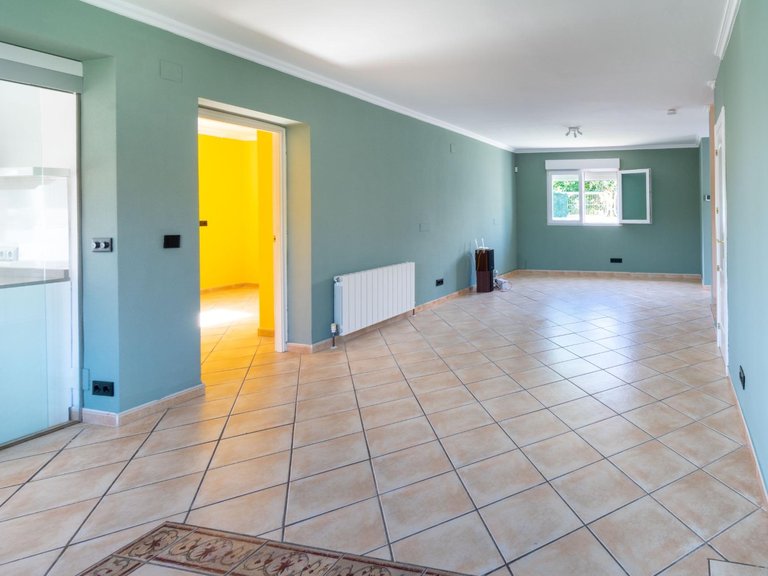 Villa for Sale in Albir Alfaz Del Pi, Alicante 17