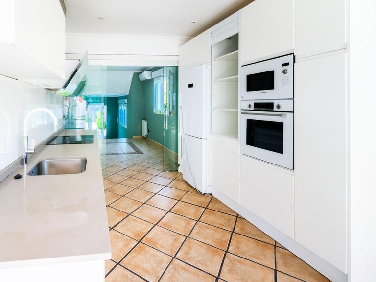 Villa for Sale in Albir Alfaz Del Pi, Alicante 23