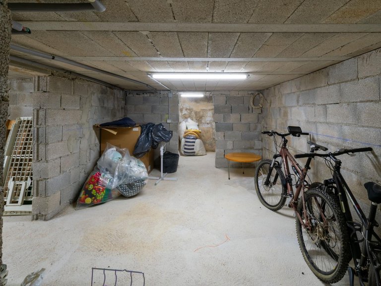 Villa for Sale in Albir Alfaz Del Pi, Alicante 46