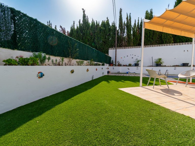 Villa for Sale in Albir Alfaz Del Pi, Alicante 5