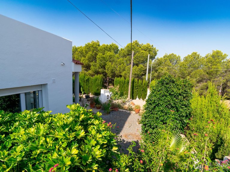 Villa for Sale in Albir Alfaz Del Pi, Alicante 8