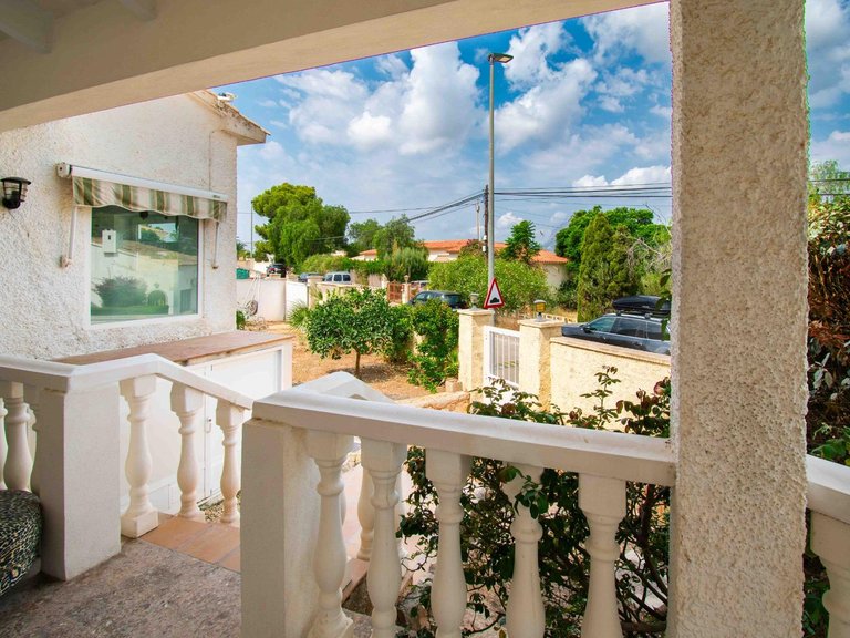 Villa for Sale in Albir Alfaz Del Pi, Alicante 10