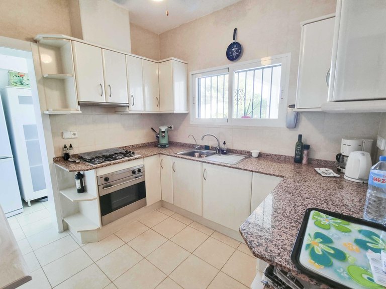 Villa for Sale in Albir Alfaz Del Pi, Alicante 15