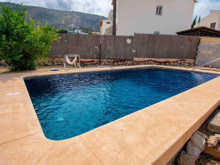 Villa for Sale in Albir Alfaz Del Pi, Alicante 4
