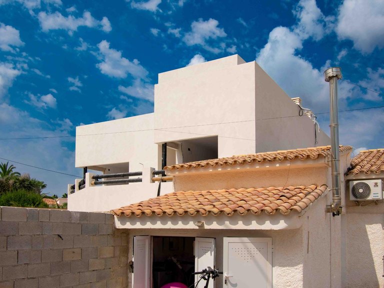 Villa for Sale in Albir Alfaz Del Pi, Alicante 5
