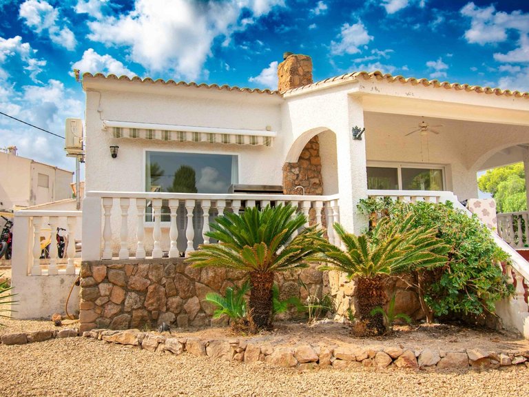 Villa for Sale in Albir Alfaz Del Pi, Alicante 9