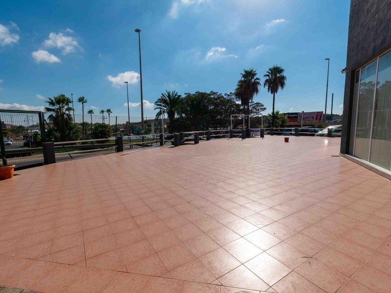 Commercial for Sale in La nucia La Nucía, Alicante 8
