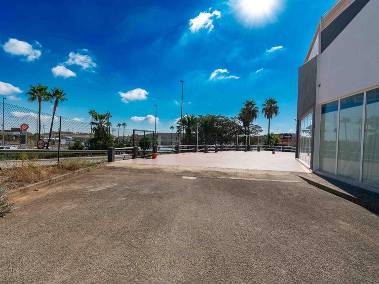 Commercial for Sale in La nucia La Nucía, Alicante 9