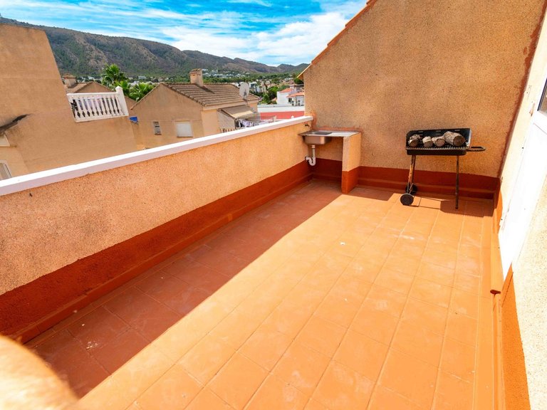 Town House for Sale in Albir Alfaz Del Pi, Alicante 18