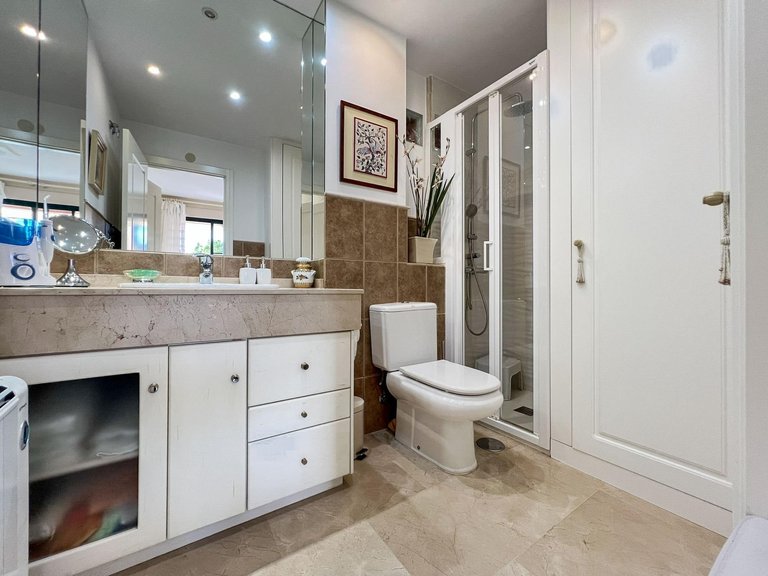 Apartment for Sale in Finestrat Finestrat, Alicante 34