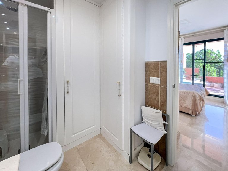 Apartment for Sale in Finestrat Finestrat, Alicante 35