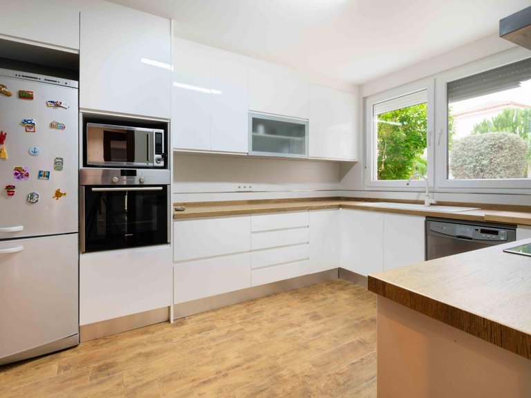 Town House for Sale in Albir Alfaz Del Pi, Alicante 13