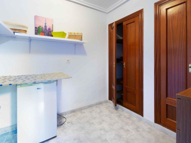 Town House for Sale in Albir Alfaz Del Pi, Alicante 17
