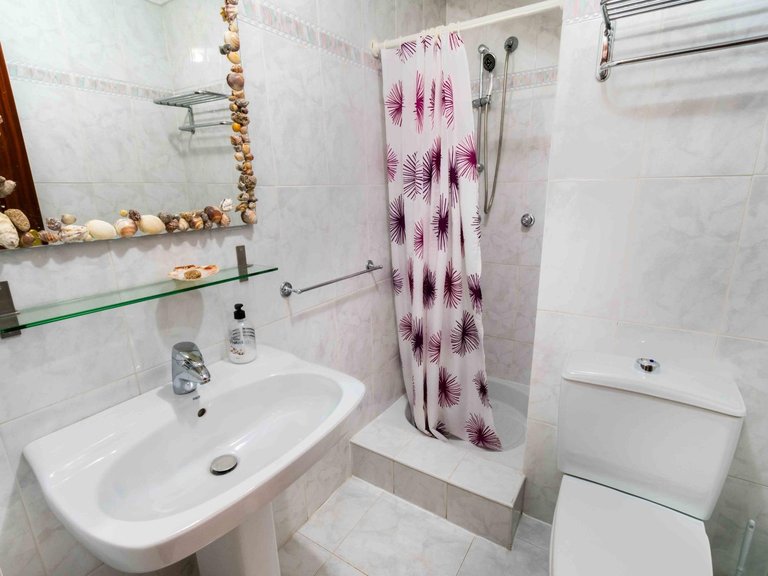 Town House for Sale in Albir Alfaz Del Pi, Alicante 19