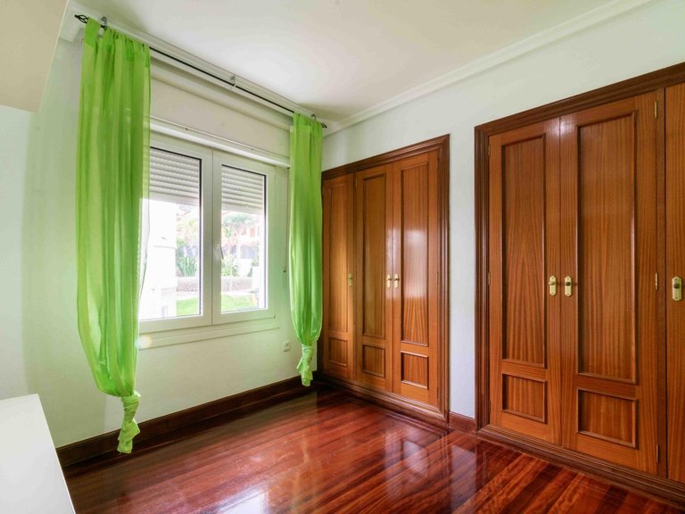 Town House for Sale in Albir Alfaz Del Pi, Alicante 21