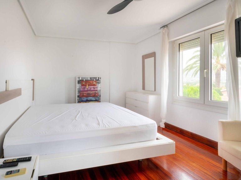 Town House for Sale in Albir Alfaz Del Pi, Alicante 24