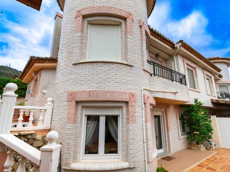 Town House for Sale in Albir Alfaz Del Pi, Alicante 36