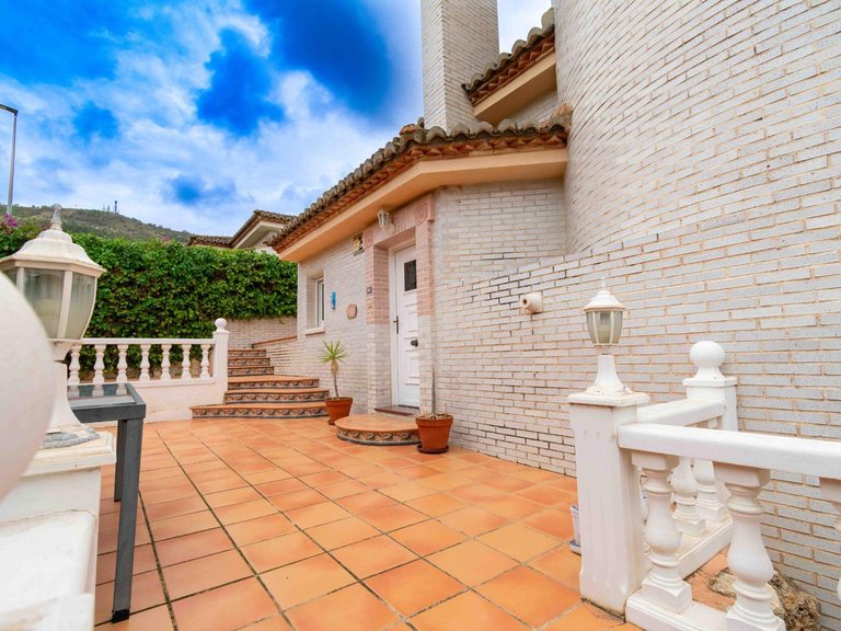 Town House for Sale in Albir Alfaz Del Pi, Alicante 38